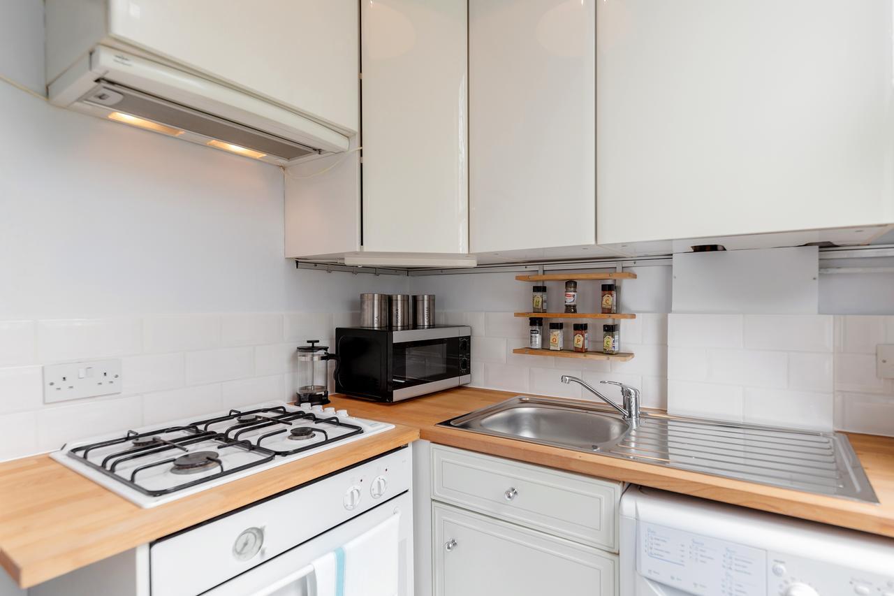 Earls Court Apartments By Basetogo Лондон Екстериор снимка