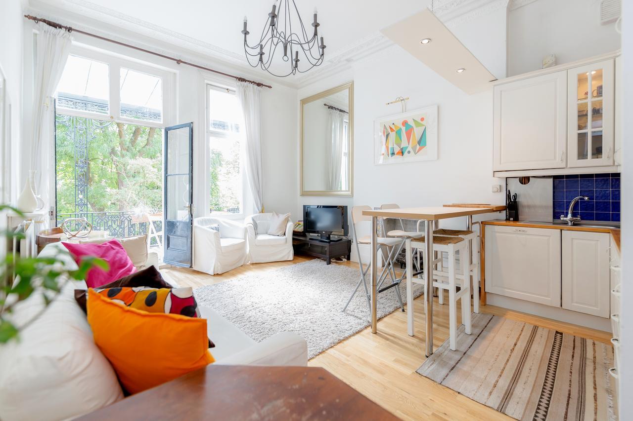 Earls Court Apartments By Basetogo Лондон Екстериор снимка