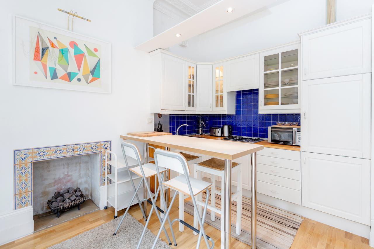Earls Court Apartments By Basetogo Лондон Екстериор снимка